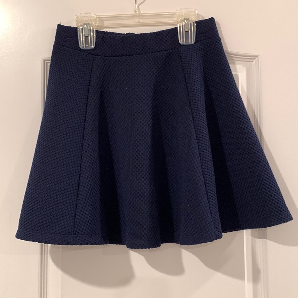 Navy blue mini skirt!